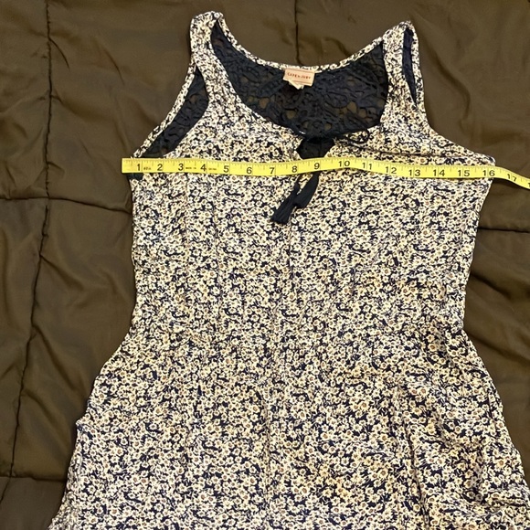 🌸 3/$15 EUC Cape juby romper - Picture 9 of 14